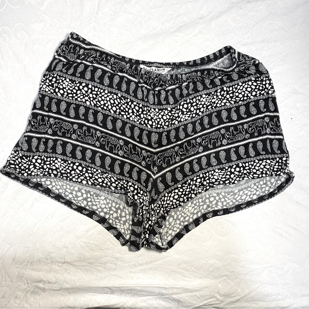 Artisan NY Sleepwear Shorts Lounge Black & White Print Extremely Stretchy Knit S